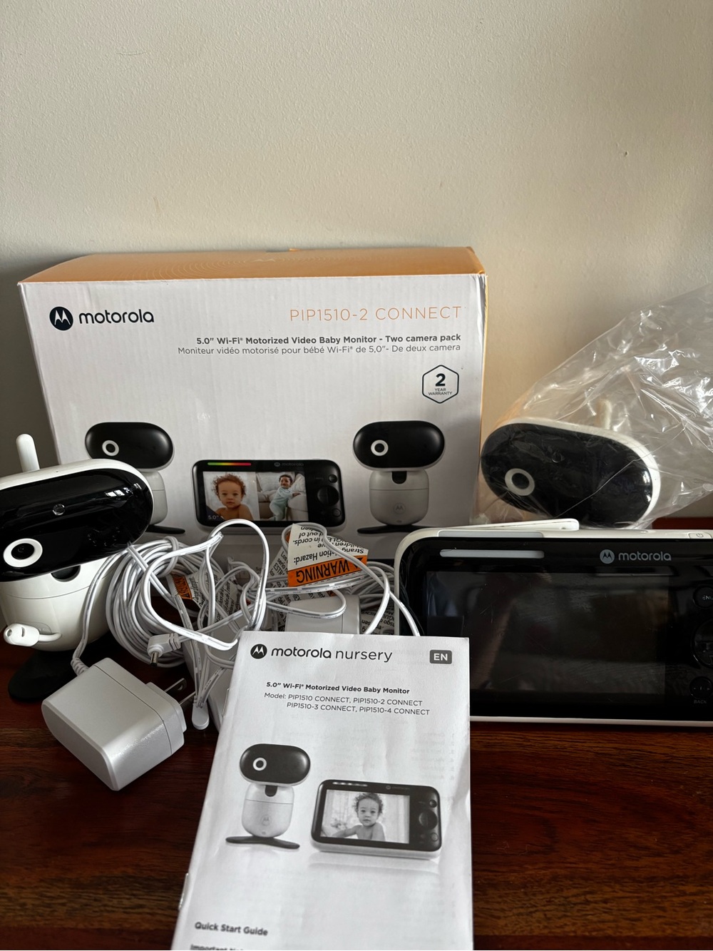 Motorola PIP1510-2 Connect Baby Monitor - White & Black